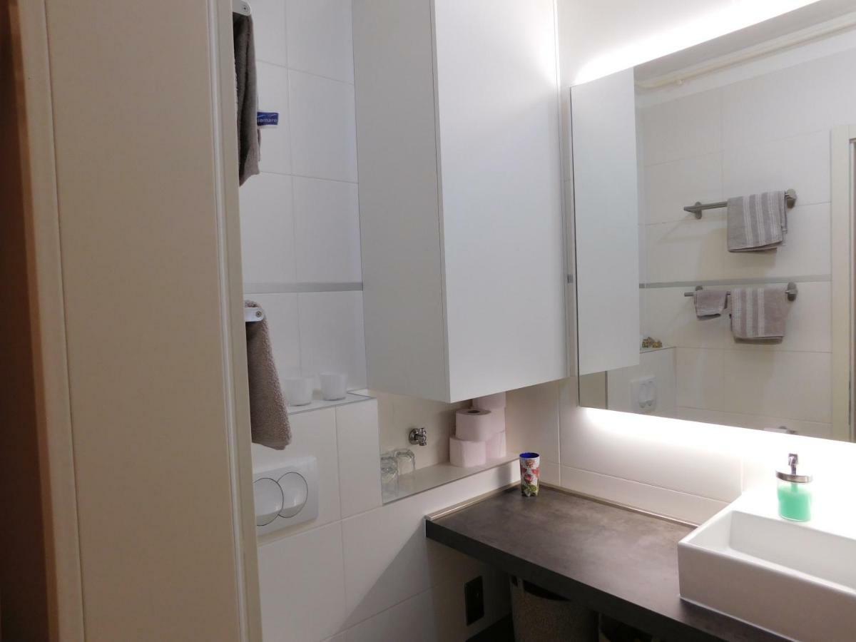 Apartman Nadja Arena Загреб Экстерьер фото