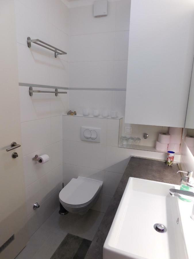 Apartman Nadja Arena Загреб Экстерьер фото